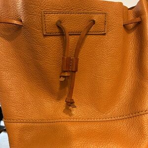 J.Crew vintage caramel leather bucket bag